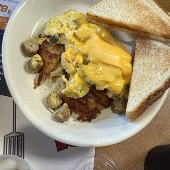 George Webb - Skillet - Breakfast & Brunch Near Me - Hales Corners, Wisconsin