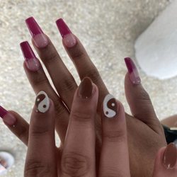 Lt Nails Salon