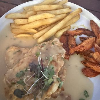 Iggy's Boardwalk - Chicken Francese Pot/Veg - Seafood Near Me - Warwick, Rhode Island Iggy's Boardwalk - Chicken Francese Pot/Veg - Seafood Near Me - Warwick, Rhode Island