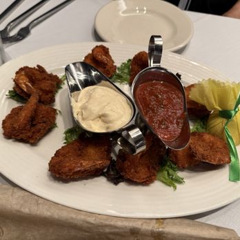 Mickey Mantle's - Fried Shrimp - Cocktail Bars Near Me - Thackerville, Oklahoma
