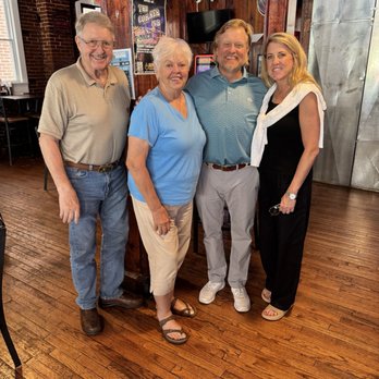 The Corner Pub - Old Friends!! - Dive Bars Near Me - Warrenton, Missouri The Corner Pub - Old Friends!! - Dive Bars Near Me - Warrenton, Missouri