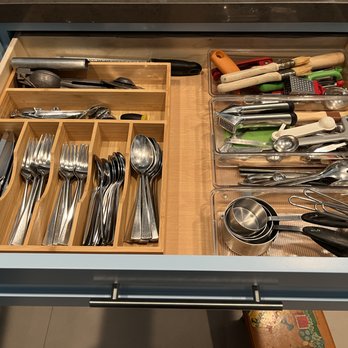 Do It Right Construction - New kitchen large drawers - General Contractors Near Me - Sherman Oaks, California
