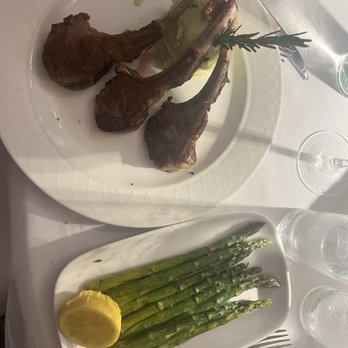The Villa Casa Casuarina - Lamb broccoli mashed potatoes and asparagus - Hotels Near Me - Miami Beach, Florida The Villa Casa Casuarina - Lamb broccoli mashed potatoes and asparagus - Hotels Near Me - Miami Beach, Florida
