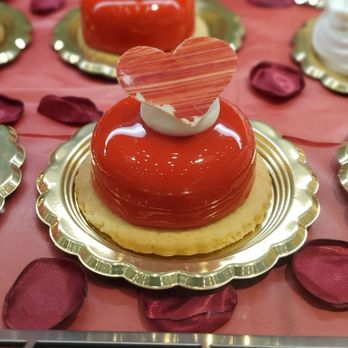 Rosetta Bakery - San Valentine Mini Cake. - Bakeries Near Me - New York, New York Rosetta Bakery - San Valentine Mini Cake. - Bakeries Near Me - New York, New York