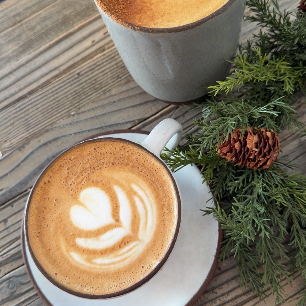 Good Seed Coffee Boutique - Vanilla cappuccino & turmeric superfood latte - Coffee Roasteries Near Me - Solvang, California
