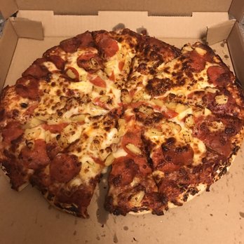 Babe's Pizza-Pasta - Medium Spicy Pig - Pizza Near Me - Eureka, California