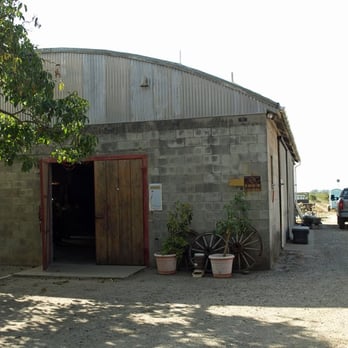 Klinker Brick Winery - The Klinker Brick Tasting Room. - Wineries Near Me - Lodi, California Klinker Brick Winery - The Klinker Brick Tasting Room. - Wineries Near Me - Lodi, California
