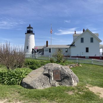 Pemaquid Point Lighthouse - What a picturesque view - Landmarks & Historical Buildings Near Me - Bristol, Maine