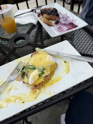 Black Goose Café by null