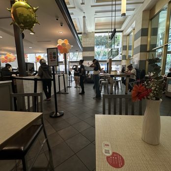 Chick-fil-A - Pick up and seating area - Fast Food Near Me - Los Angeles, California