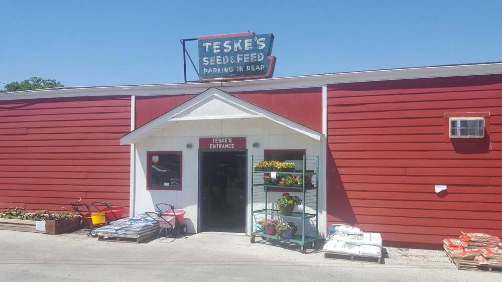 Teske Pet & Garden