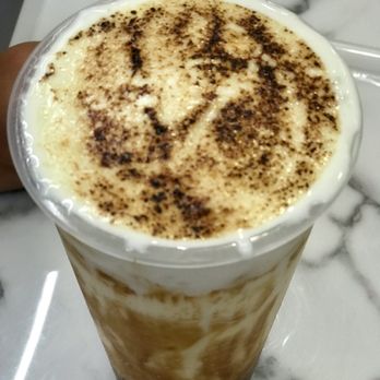 Feng Cha Teahouse - Creme brûlée dirty boba - Bubble Tea Near Me - Costa Mesa, California