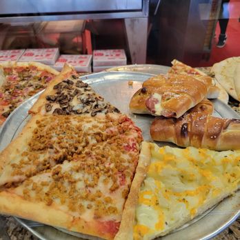 Little Nicky's - Pizza Near Me - Douglassville, Pennsylvania Little Nicky's - Pizza Near Me - Douglassville, Pennsylvania