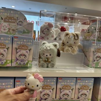 Miniso - Toy Stores Near Me - Burbank, California Miniso - Toy Stores Near Me - Burbank, California
