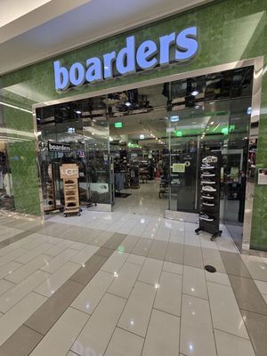 Boarders (skateshop) by null