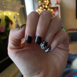 Banana Tree Organic Salon - Gel nails
