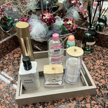 ERSTE Premier Lounge - Bathroom amenities - Lounges Near Me - Prague, Puerto Rico