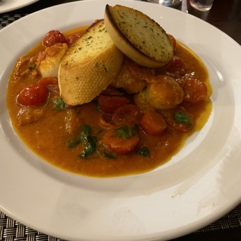 Leonardo's - Scallops - Italian Near Me - Hamilton, SLK