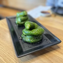 Sweet & Sour Cucumber Ⓥ 🌶️ 甜辣小黄瓜