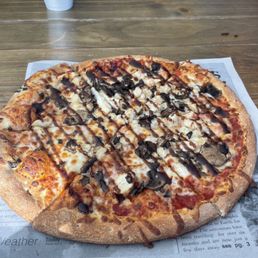 Two topping pizza - chicken, mushrooms and balsamic glaze Two topping pizza - chicken, mushrooms and balsamic glaze