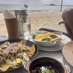 INTI Beach Massage - Chilaquiles, side of frijoles y Smoothie Bowl