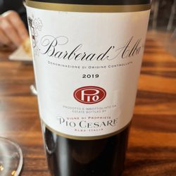 R Wine Bar & Kitchen