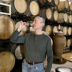 Carr Winery - Tasting room