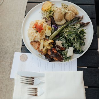 White Pepper - Bride and Groom plated dinners. - Caterers Near Me - Portland, Oregon