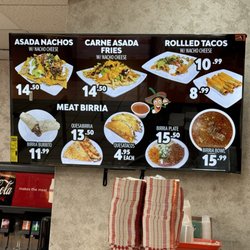 Habaneros Taco Grill - El nuevo menú de la birria