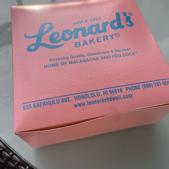 Leonard's Bakery - Box of sweet deliciousness! - Bakeries Near Me - Honolulu, Hawaii Leonard's Bakery - Box of sweet deliciousness! - Bakeries Near Me - Honolulu, Hawaii