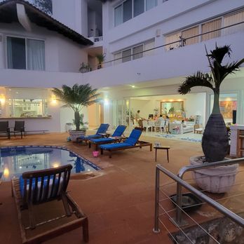 Villas Casa Salinas - patio area - CS II - Vacation Rentals Near Me - Puerto Vallarta, JAL
