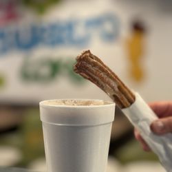 El Churrito Loko - Chocolate Abuelita & a Churro