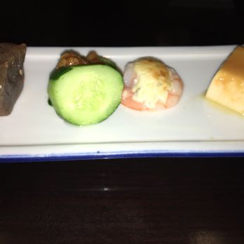 Yoshitsune Restaurant - Japanese Near Me - Honolulu, Hawaii
