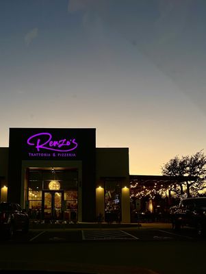 Renzo's Trattoria and Pizzeria by null