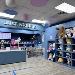 Just Kidding Universe Playground - Front desk