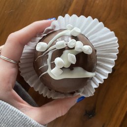 Marshmallow Cocoa Bomb