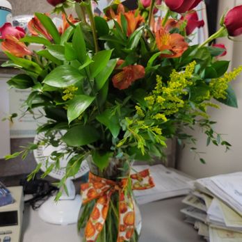 Flowers By Christine - Florists Near Me - Wells, Maine Flowers By Christine - Florists Near Me - Wells, Maine