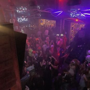 Barstool Scottsdale - Second story view - Sports Bars Near Me - Scottsdale, Arizona