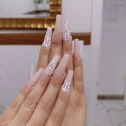 Lisa's Nail & Spa - By lisa