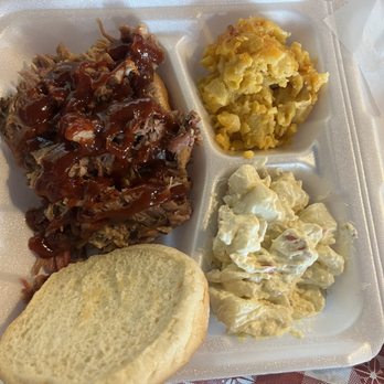 Papa Turney's - BBQ Pulled Pork Plate BBQ Pulled Pork Sandwich, Mac and Cheese, and Potato Salad - Barbeque Near Me - Hermitage, Tennessee Papa Turney's - BBQ Pulled Pork Plate BBQ Pulled Pork Sandwich, Mac and Cheese, and Potato Salad - Barbeque Near Me - Hermitage, Tennessee