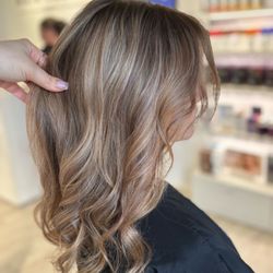 Madison Reed Hair Color Bar- Garland