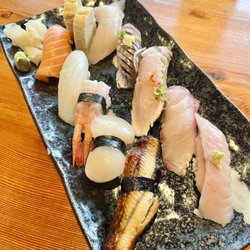 Sushi Bar Shyun - Deluxe assorted sushi