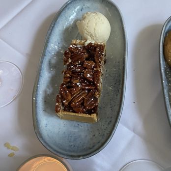 Bottino - Caramel pecan tart with ice cream - Italian Near Me - New York, New York
