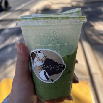 Early Bird Coffee - Matcha latte with strawberry - Coffee & Tea Near Me - Kihei, Hawaii