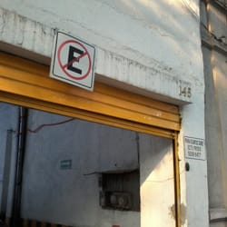 E Z Parking