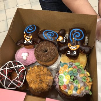 Voodoo Doughnut - Bakeries Near Me - Orlando, Florida Voodoo Doughnut - Bakeries Near Me - Orlando, Florida