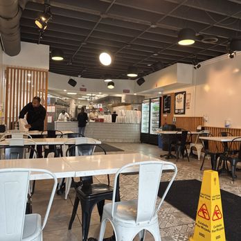 7th Street Burger Georgetown - Burgers Near Me - Washington, DC, District of Columbia