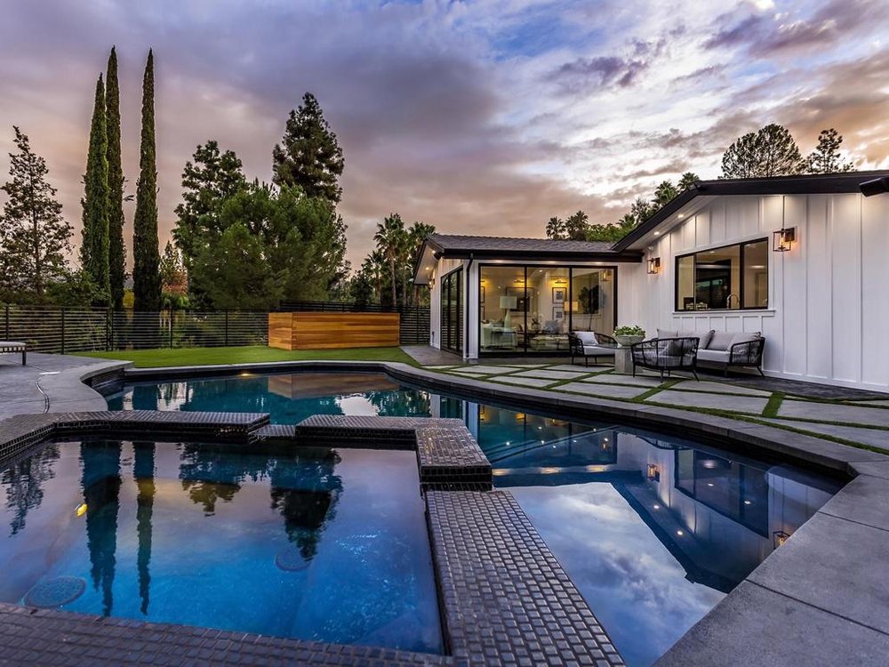 Slide of EcoStar Remodeling & Construction