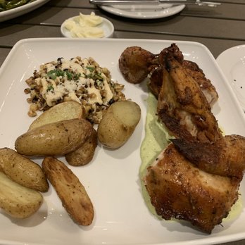 Basalt - Chicken - New American Near Me - Honolulu, Hawaii