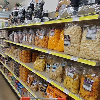 Amish Cheese House - Delis Near Me - Chouteau, Oklahoma